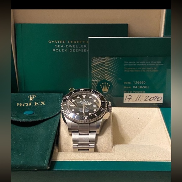 Rolex Sea-Dweller Deepsea 44 
Watch - Black Dial (Ref# 126660) - Picture 16 of 16